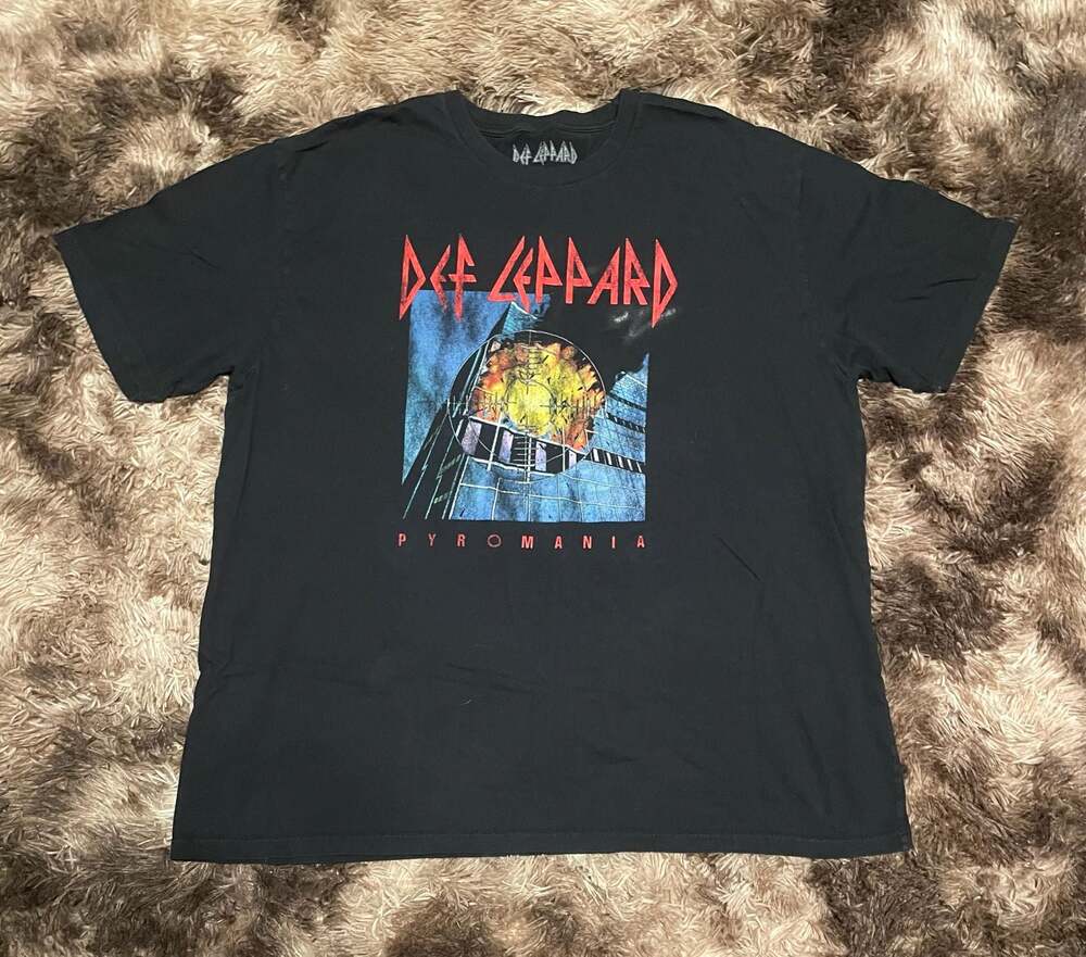 Goodie Two Sleeves Def Leppard Pyromania Graphic Band T-Shirt